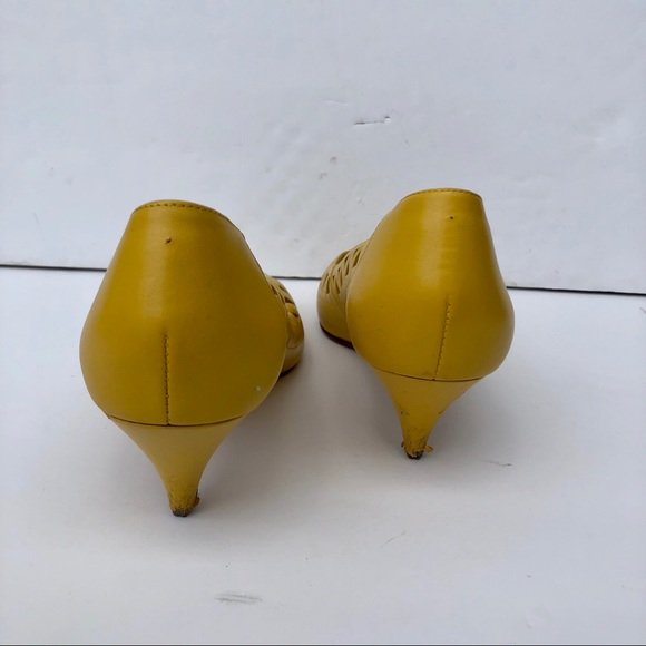 Vintage 80’s Flings geometric cutout kitten heels - Picture 6 of 7